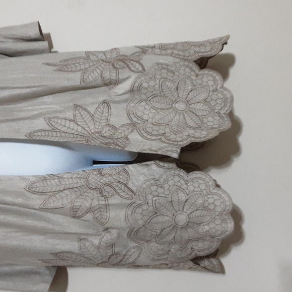 Soft Surrounding Elegant Beige Women's Open Cardigan Embroidered Boho Festival - Picture 3 of 8